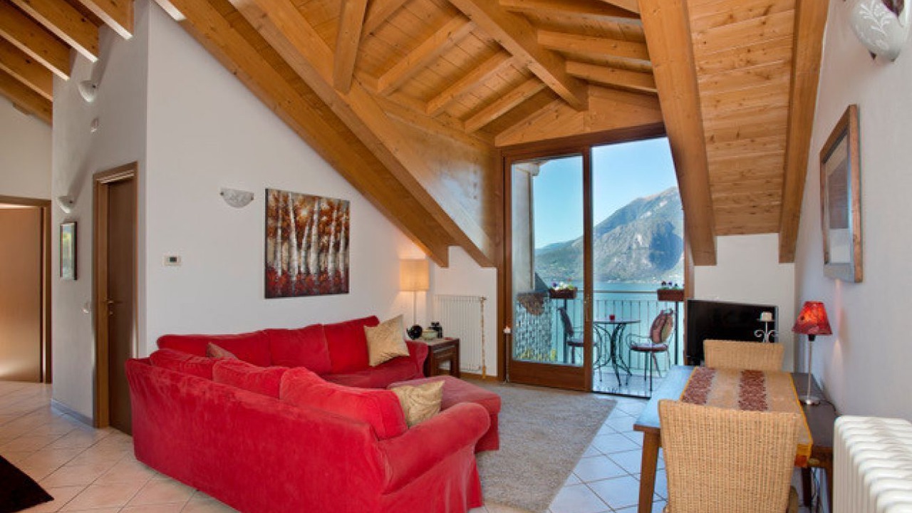 Photo of Livingroom in Perledo