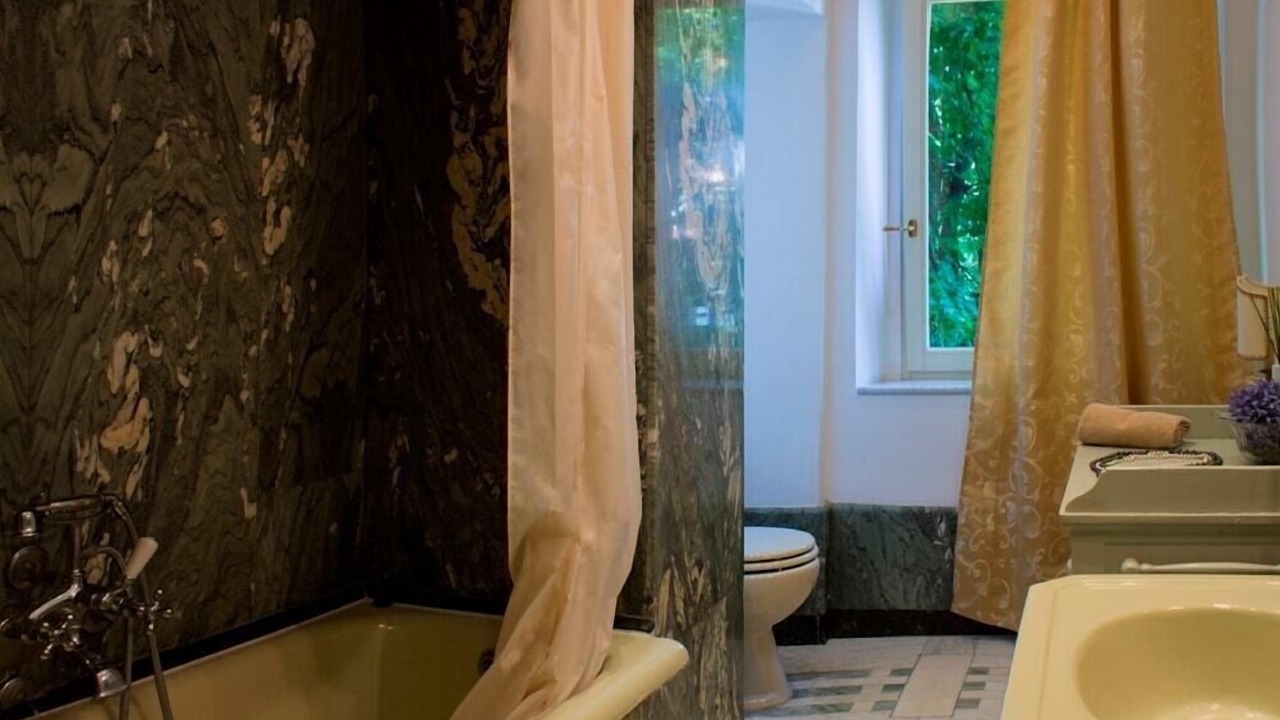 Photo of Bathroom in Moltrasio