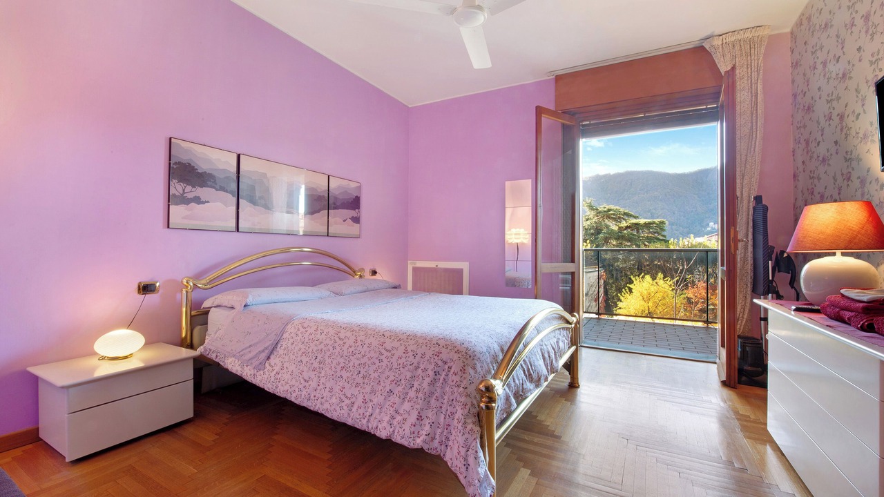 Photo of Bedroom in Como