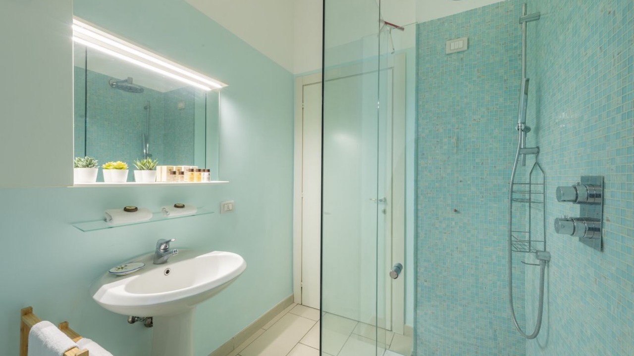 Photo of Bathroom in Zona Solari