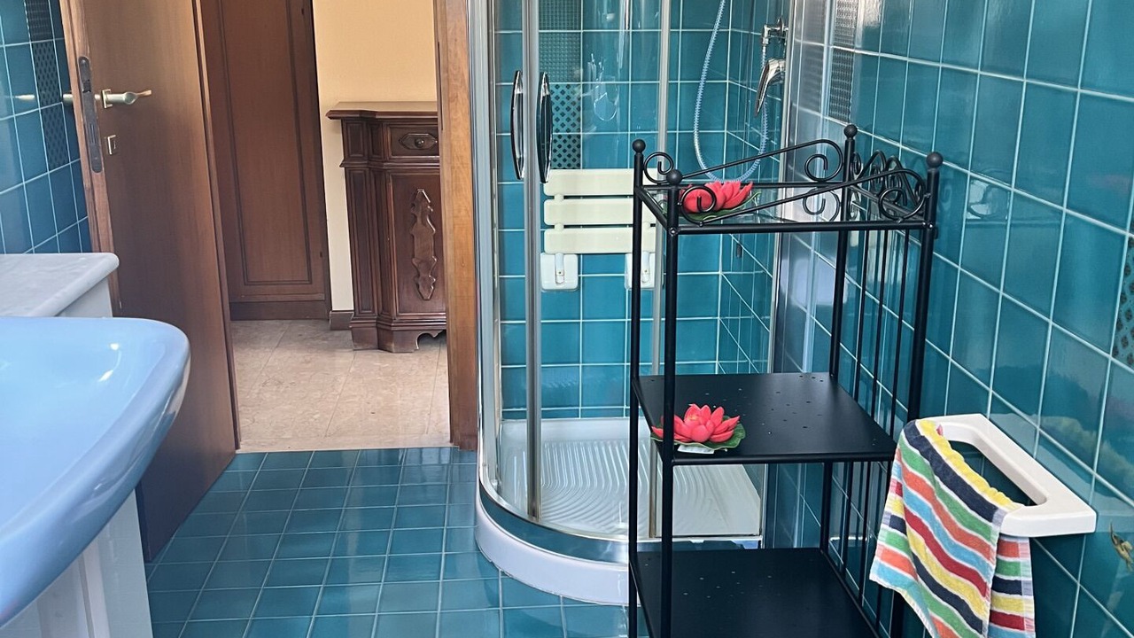 Photo of Bathroom in Rho
