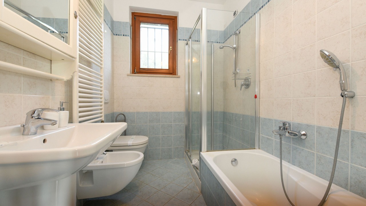 Photo of Bathroom in Desenzano del Garda