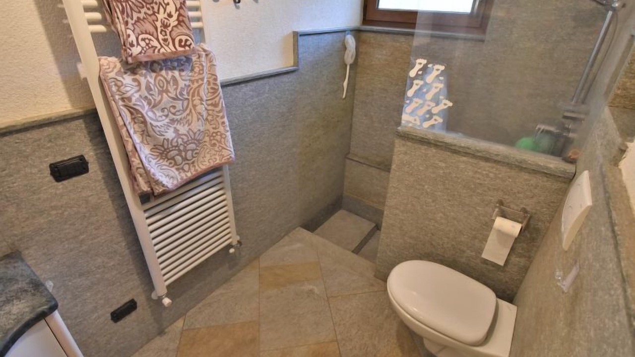 Photo of Bathroom in Fraccia