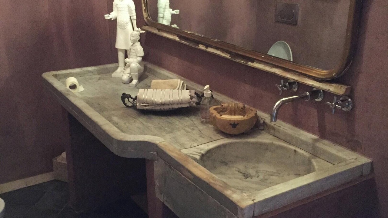 Photo of Bathroom in Castana