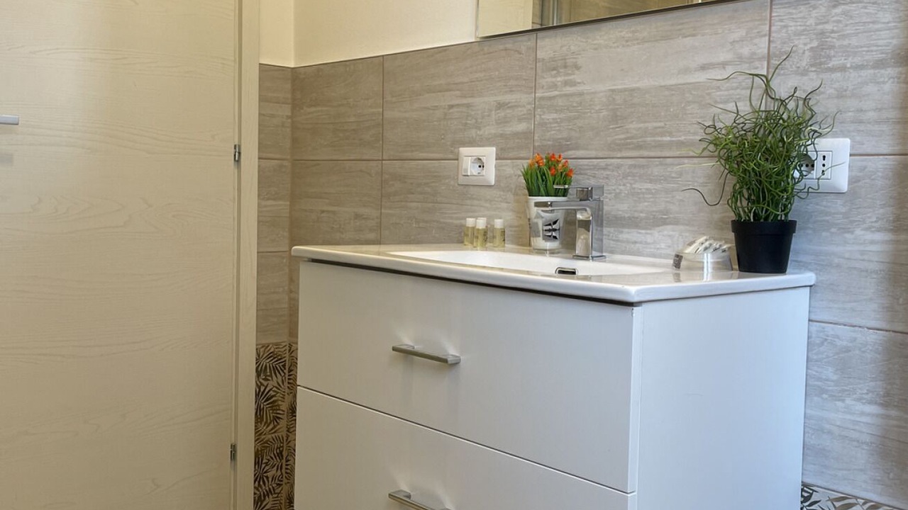 Photo of Bathroom in Rho