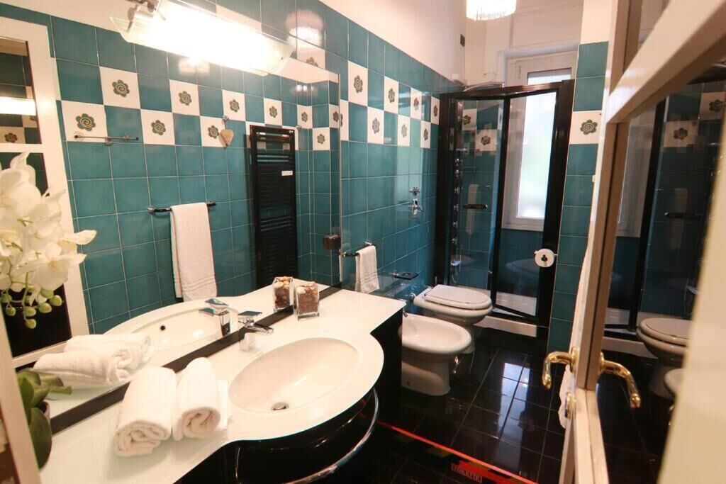 Photo of Bathroom in Zona Solari