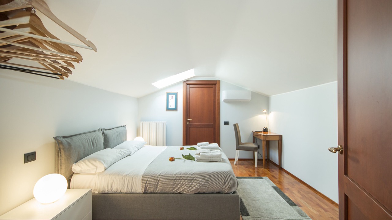 Photo of Bedroom in Villa Guardia