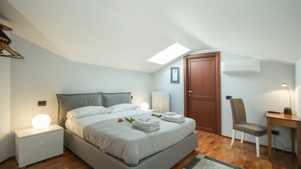 Photo of Bedroom in Villa Guardia