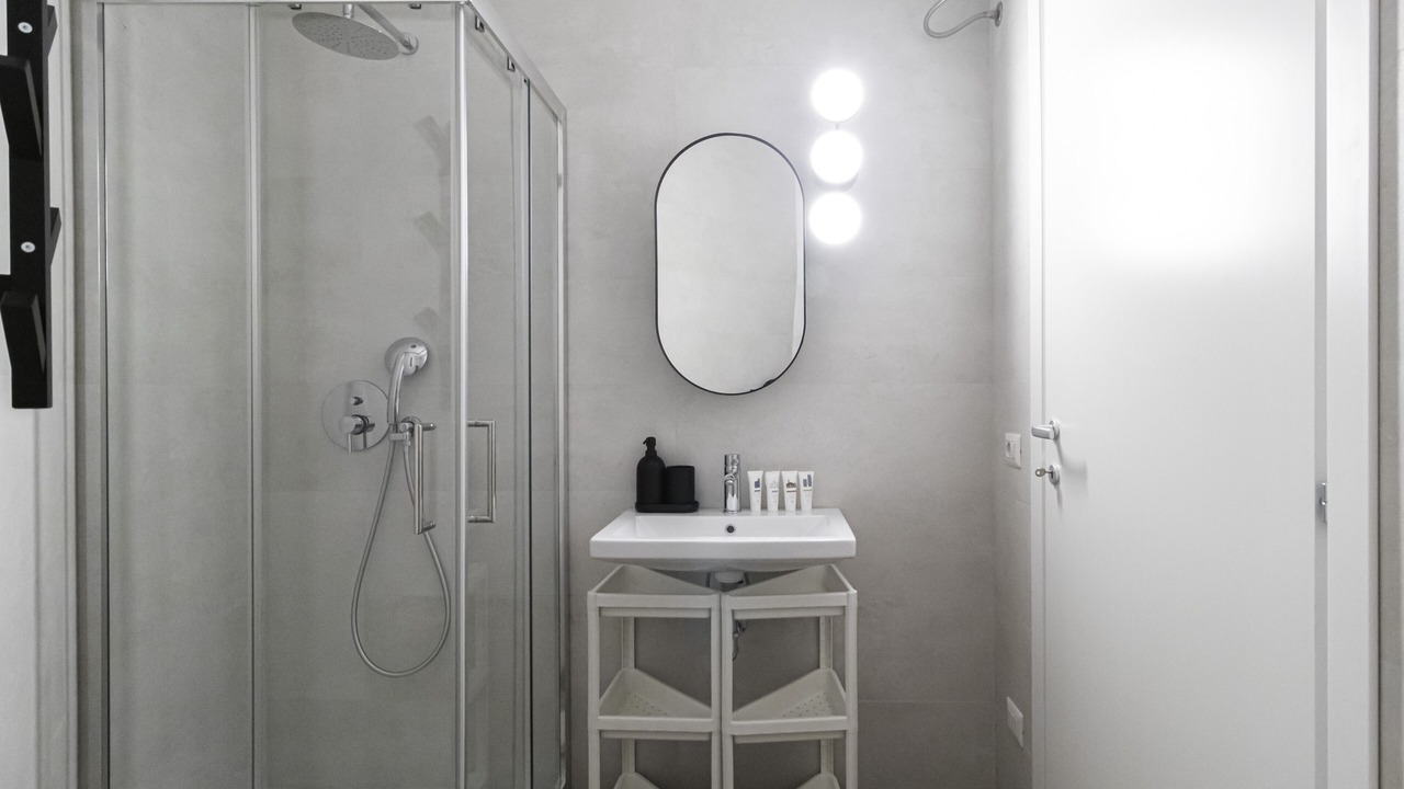 Photo of Bathroom in Central Station