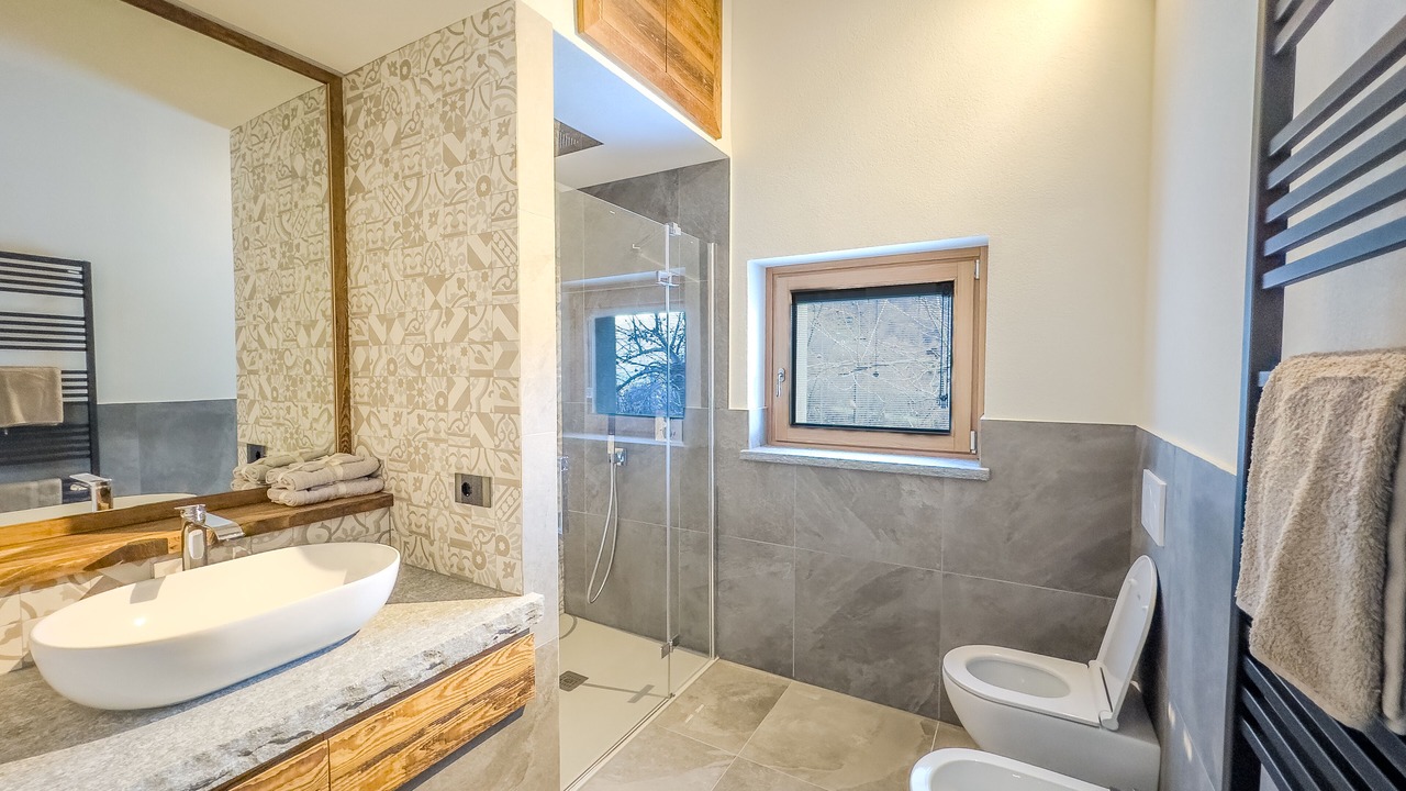 Photo of Bathroom in Colico