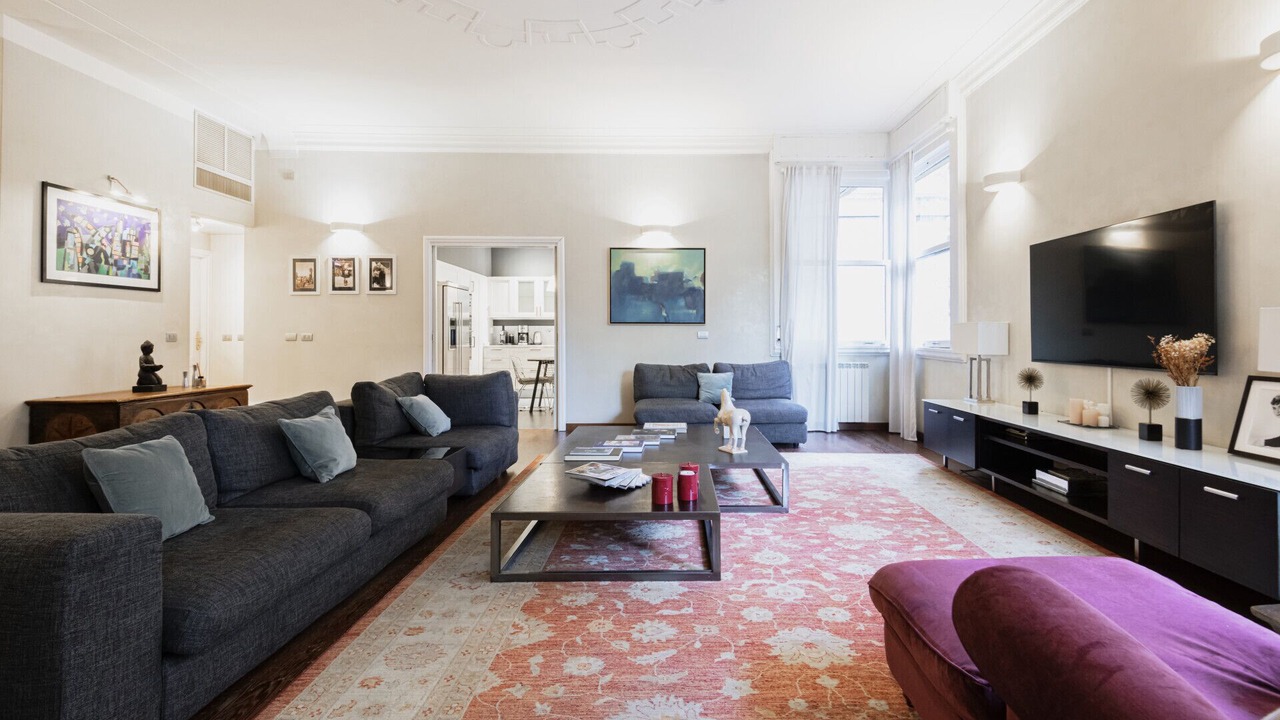 Photo of Livingroom in Milan Centre