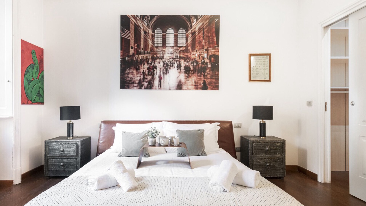 Photo of Bedroom in Milan Centre
