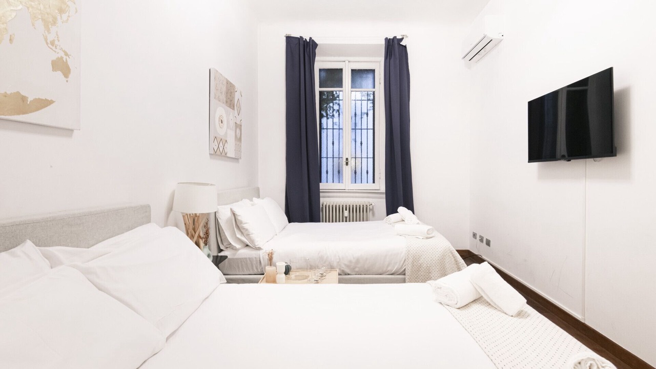 Photo of Bedroom in Milan Centre