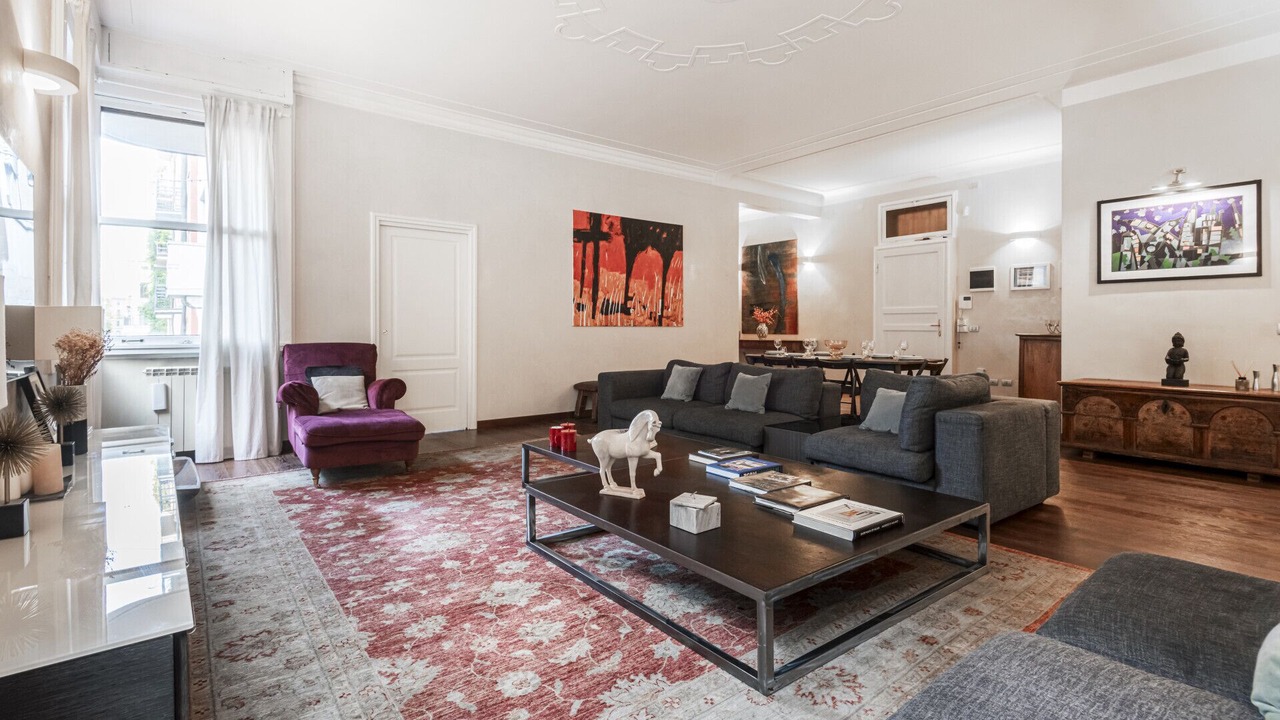 Photo of Livingroom in Milan Centre