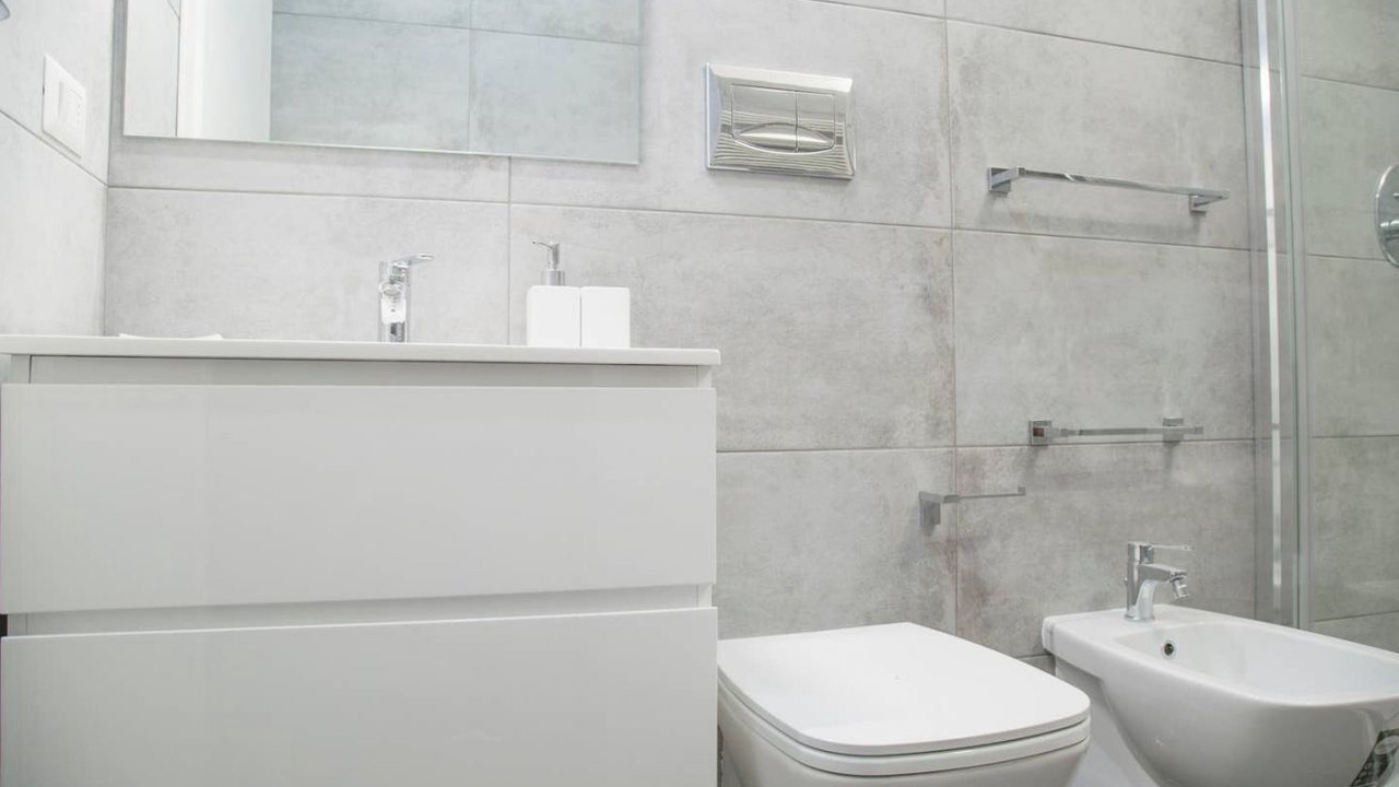 Photo of Bathroom in Chinatown