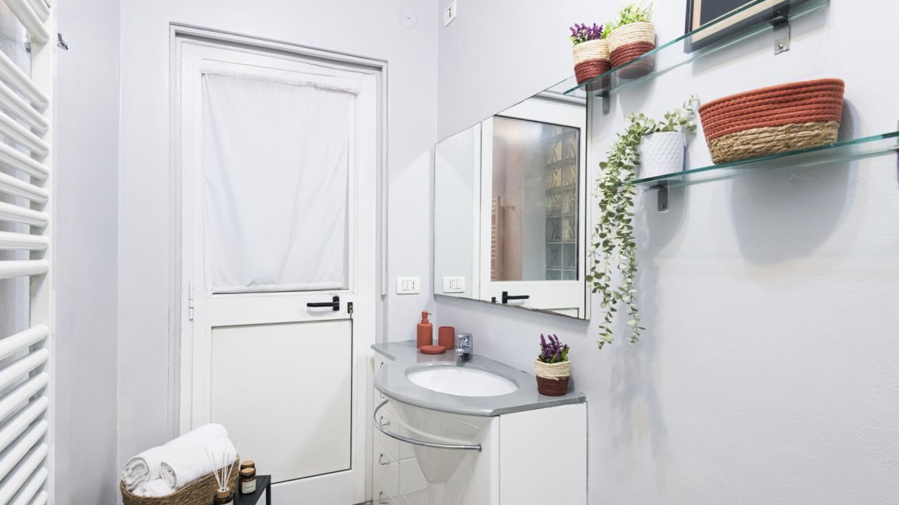 Photo of Bathroom in Chinatown