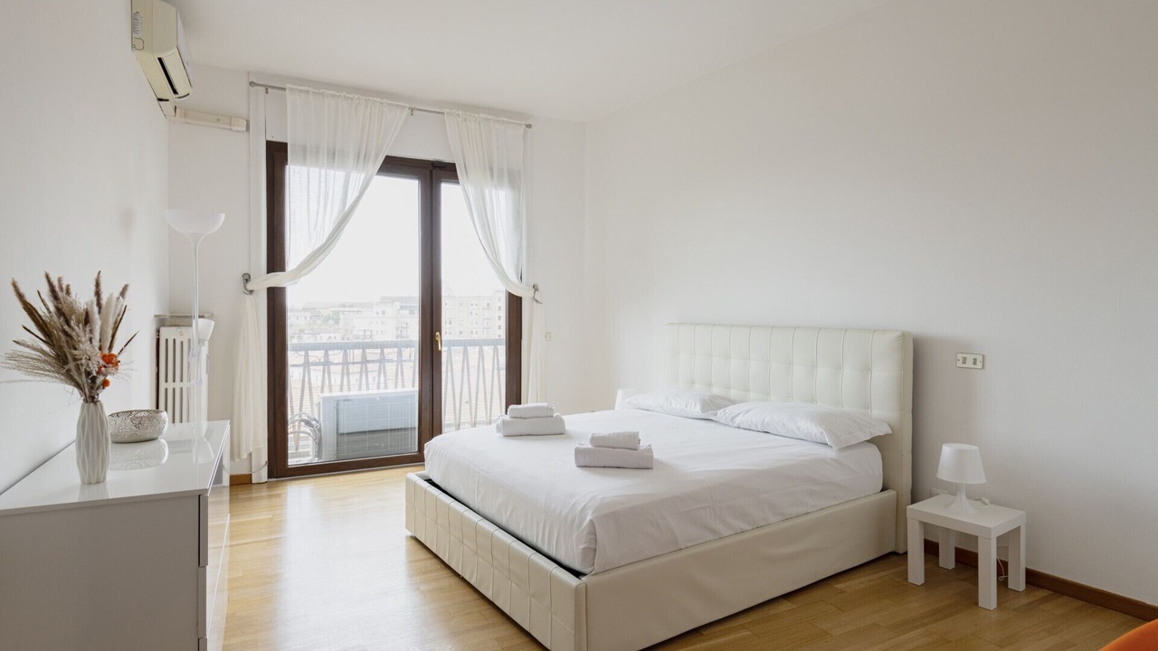 Photo of Bedroom in Milan