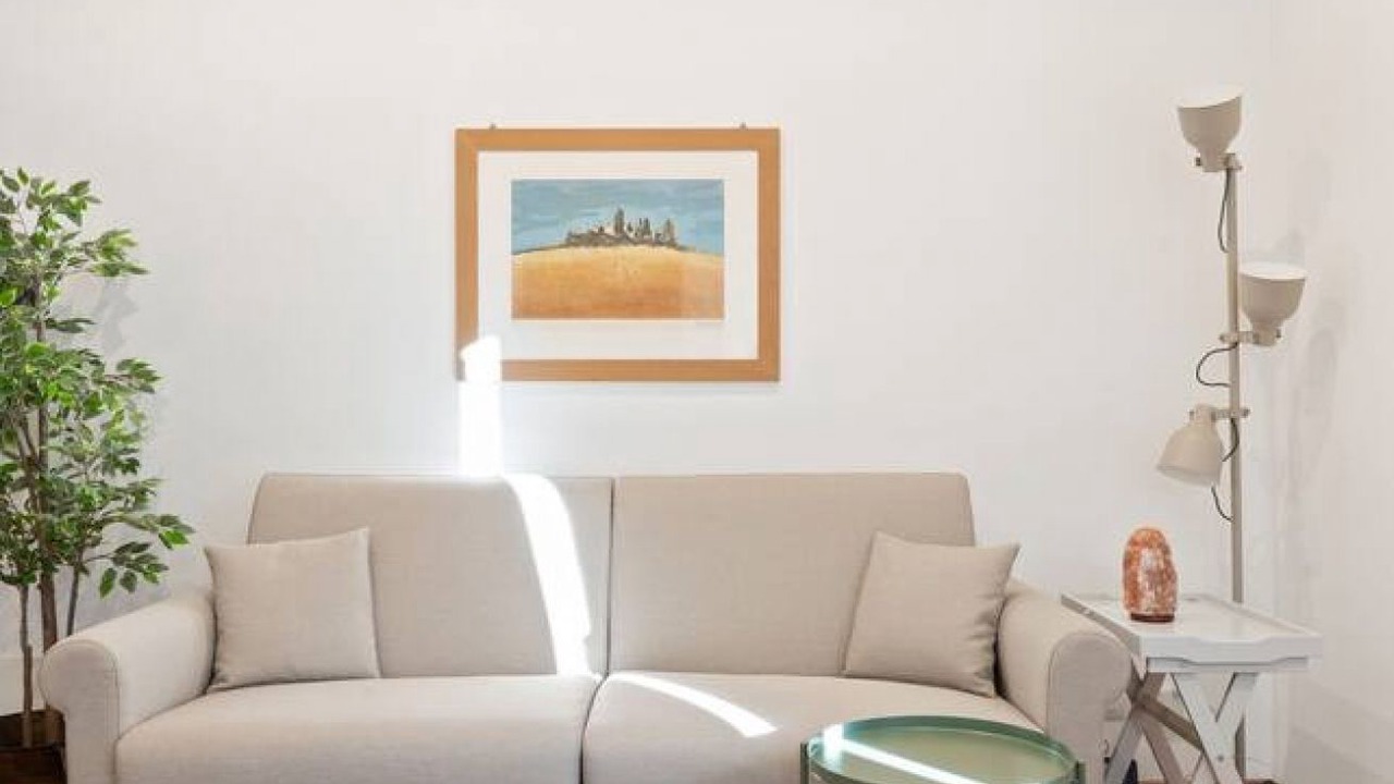 Photo of Livingroom in Tricolore