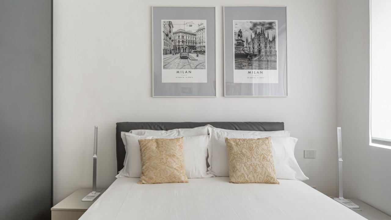 Photo of Bedroom in Tricolore