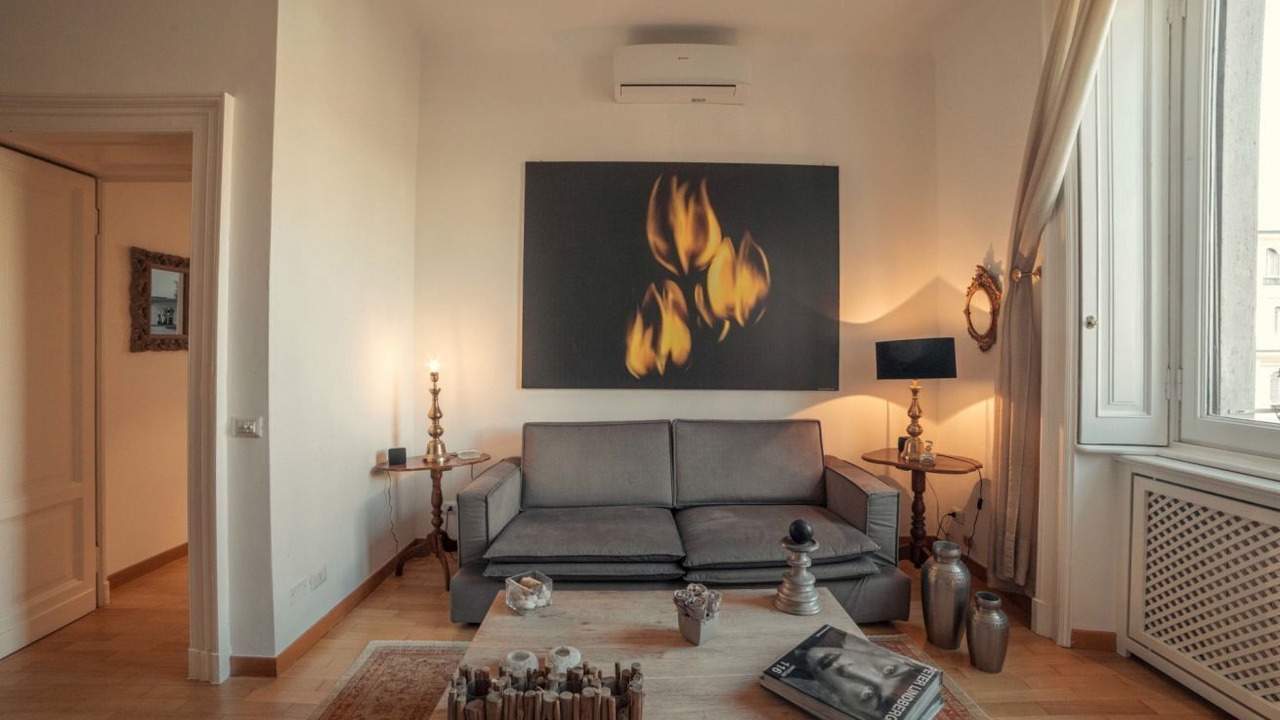 Photo of Livingroom in Magenta