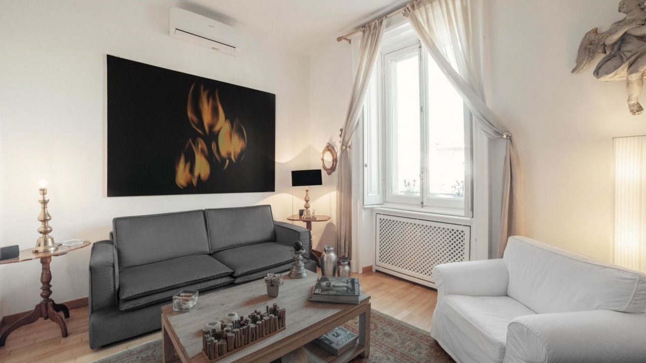 Photo of Livingroom in Magenta