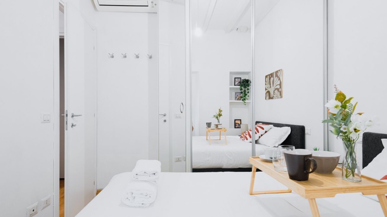 Photo of Bedroom in Magenta