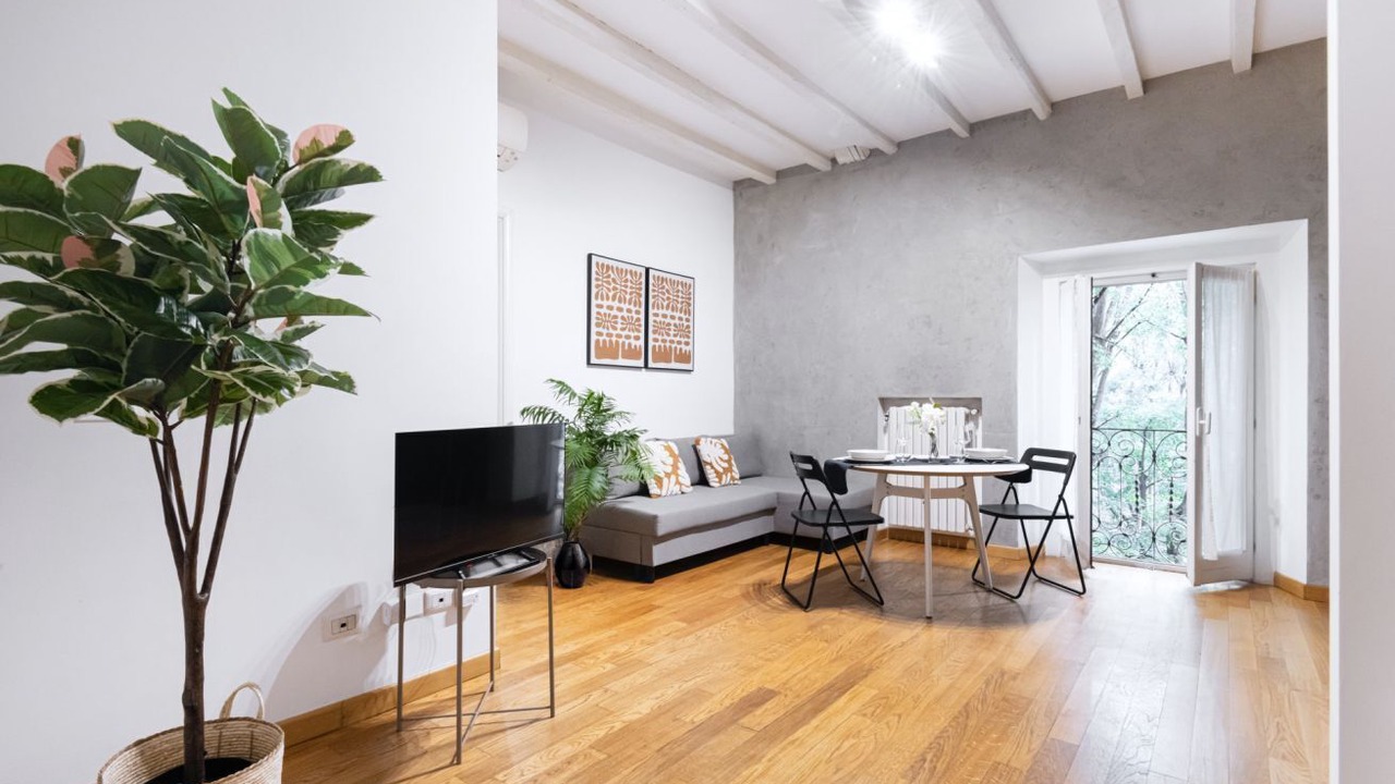 Photo of Livingroom in Magenta