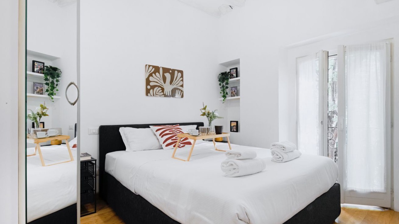 Photo of Bedroom in Magenta