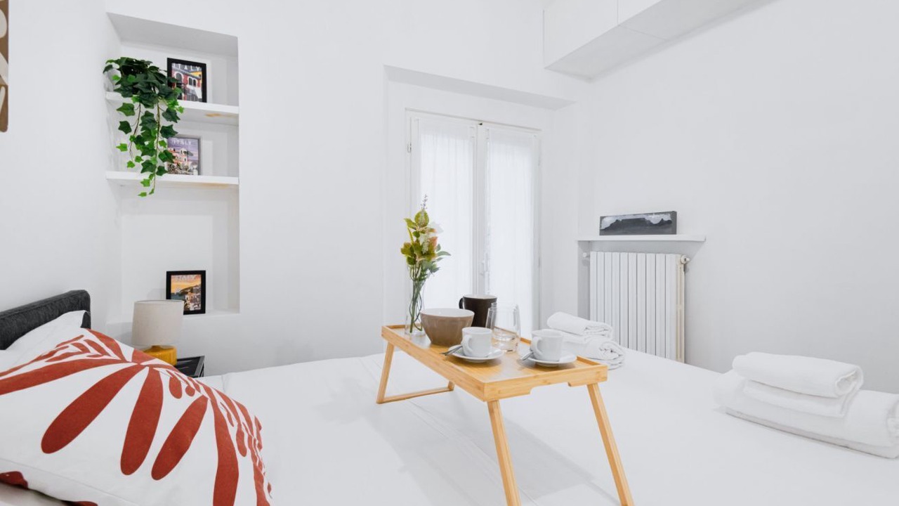 Photo of Bedroom in Magenta