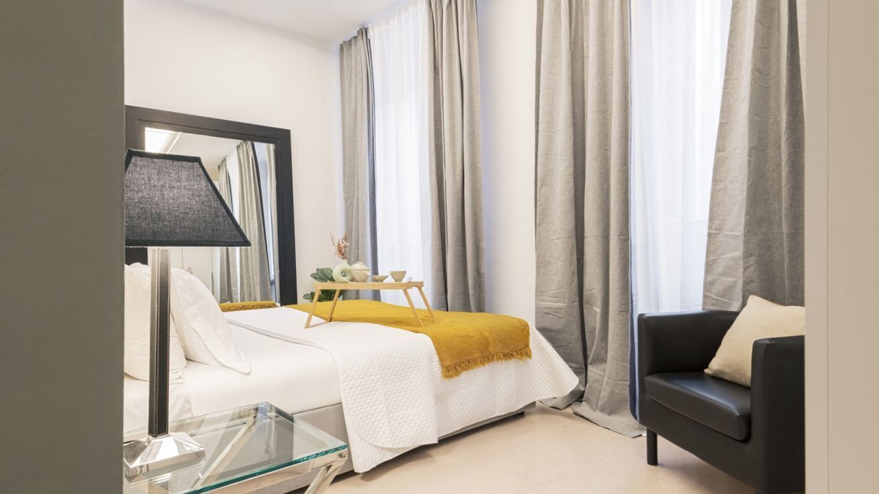 Photo of Bedroom in Milan Centre