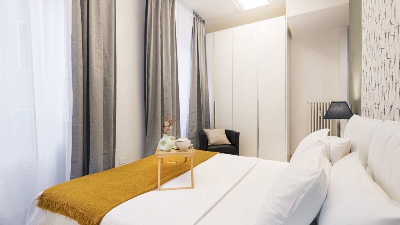 Photo of Bedroom in Milan Centre
