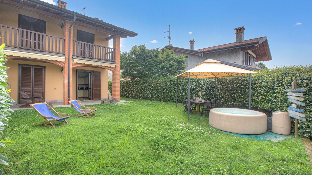 Photo of Outdoor in Ispra