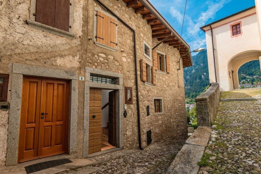 Photo of Outdoor in Vesio