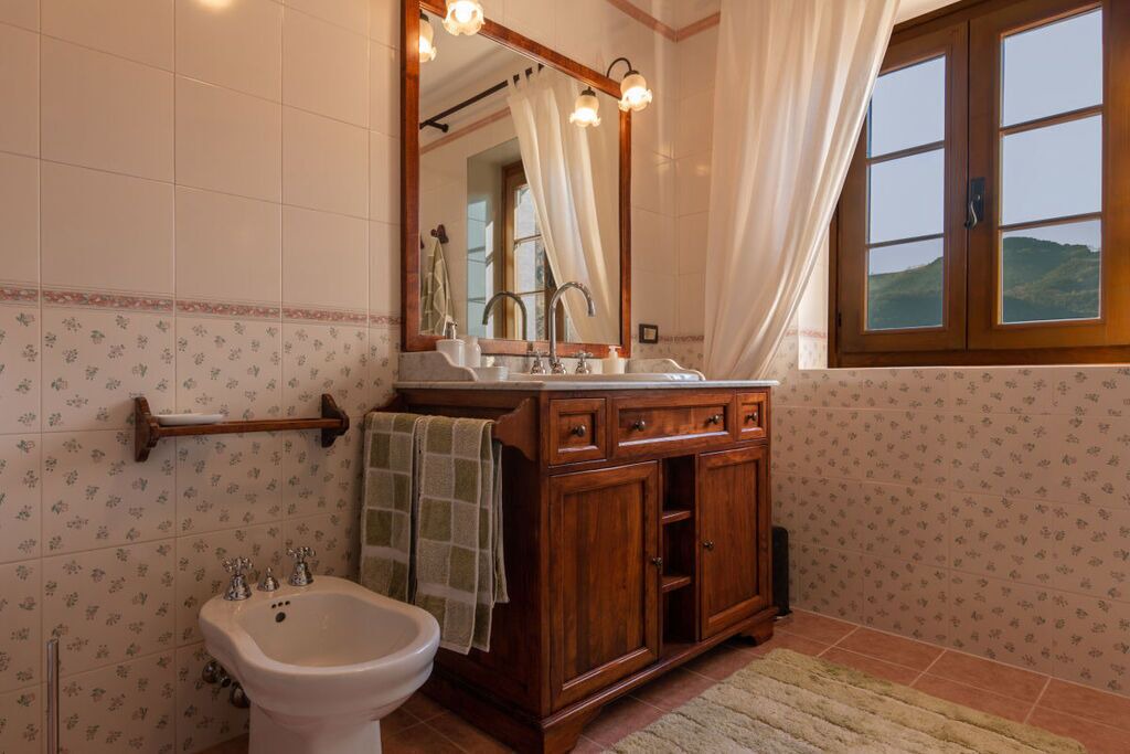Photo of Bathroom in Vesio