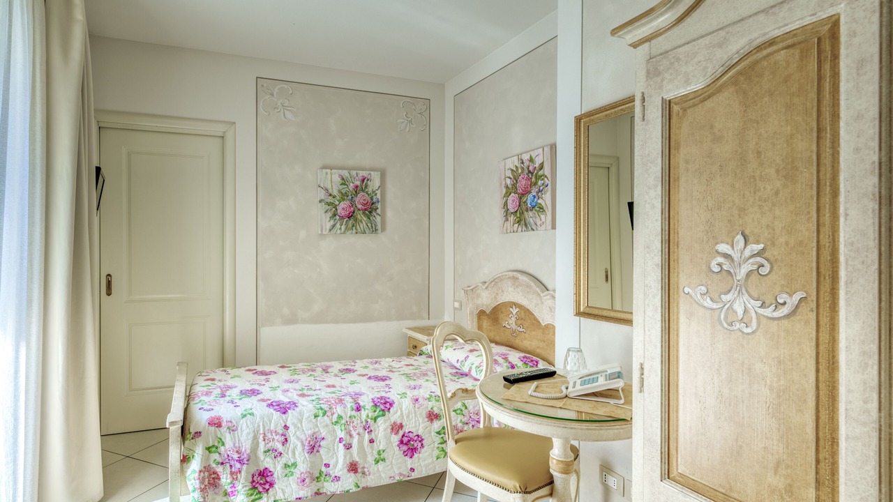 Photo of Bedroom in Darfo Boario Terme