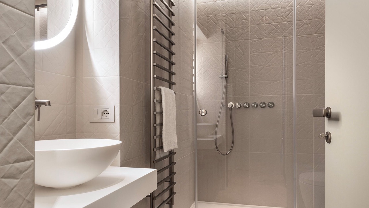 Photo of Bathroom in Scala