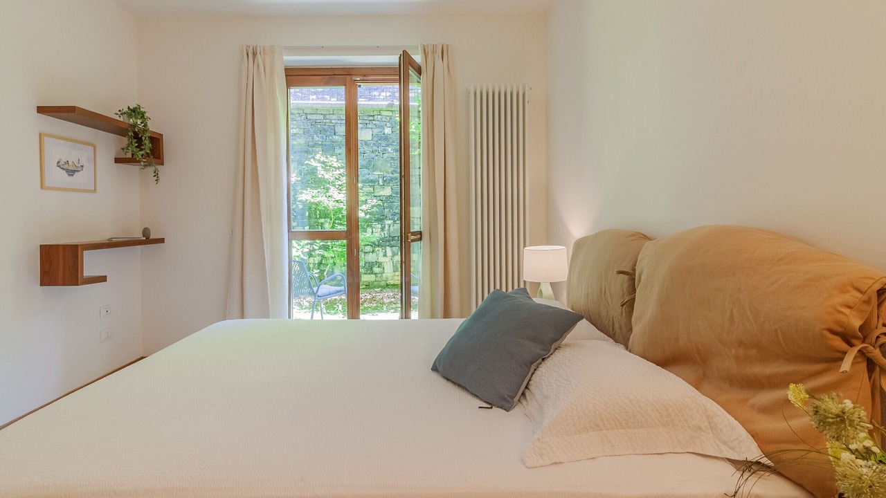Photo of Bedroom in Perledo