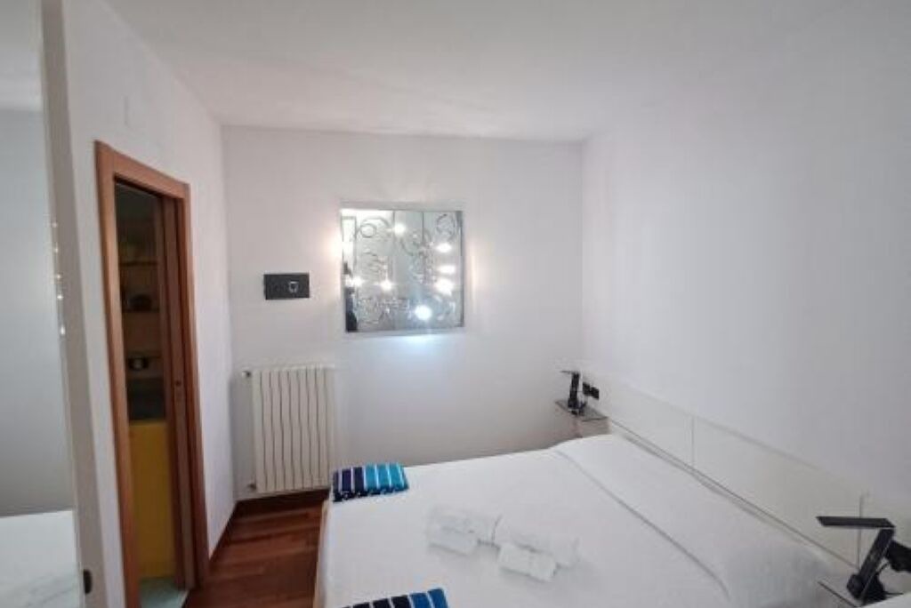 Photo of Bedroom in Sarnico