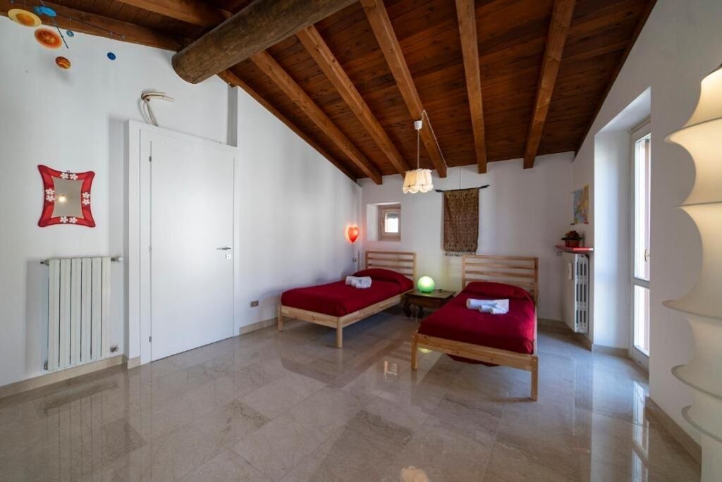Photo of Bedroom in Iseo