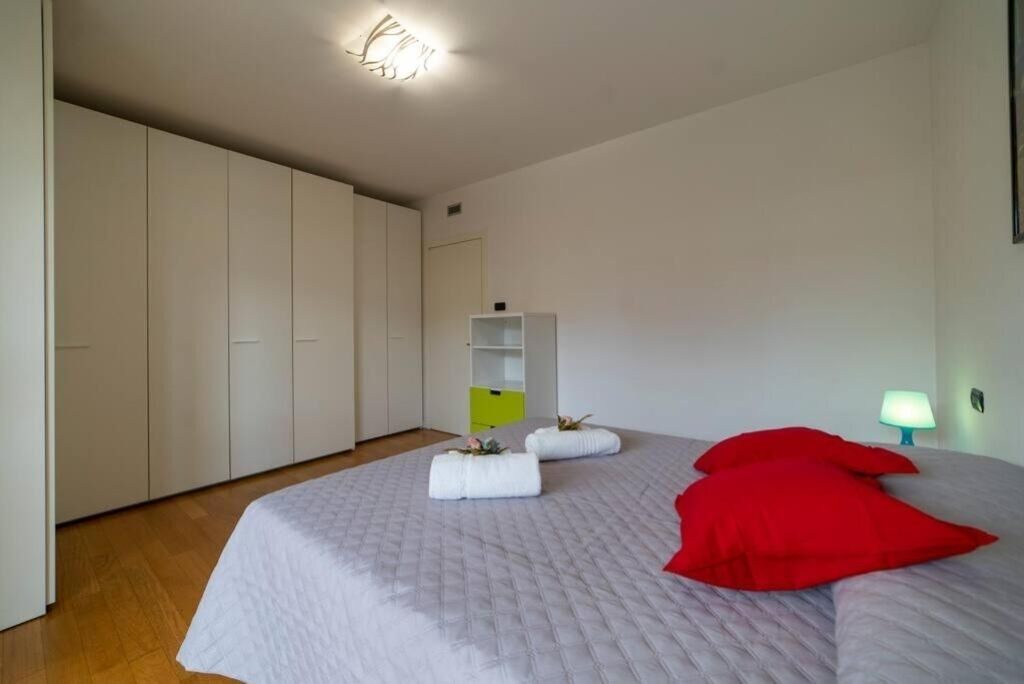 Photo of Bedroom in Iseo