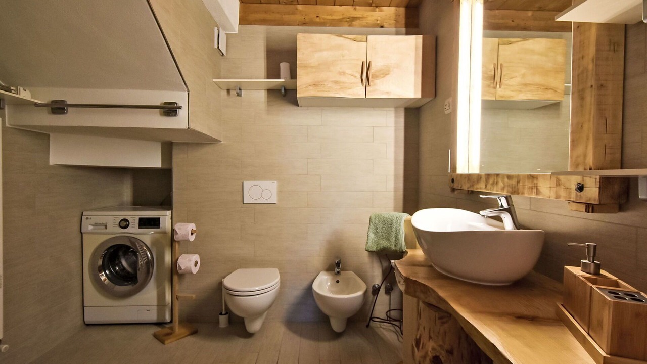 Photo of Bathroom in Campodolcino