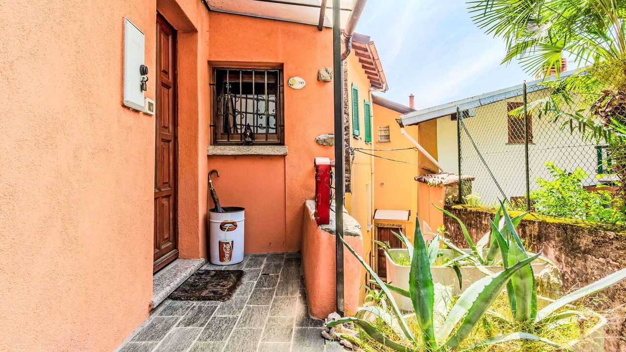 Photo of Patio Balcony in Carlazzo