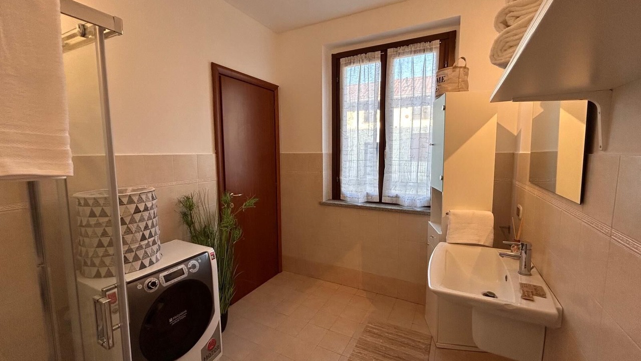 Photo of Bathroom in Gambolo