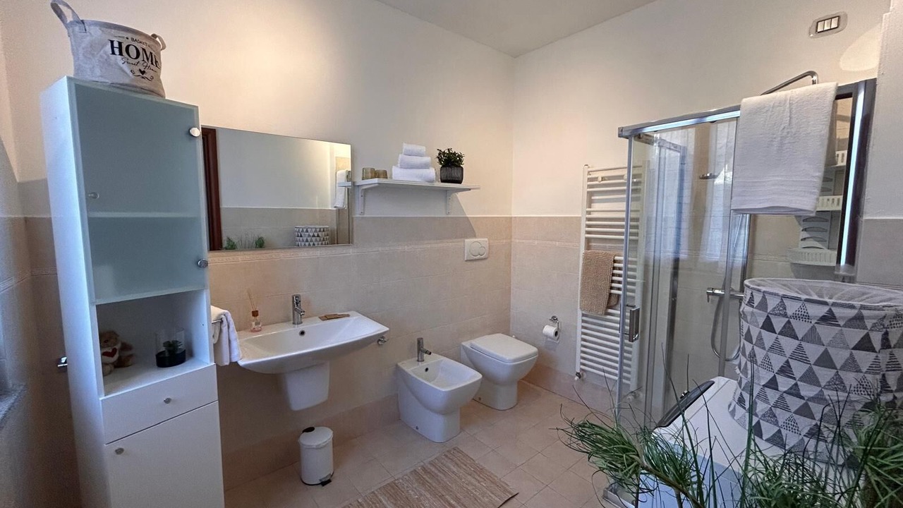 Photo of Bathroom in Gambolo