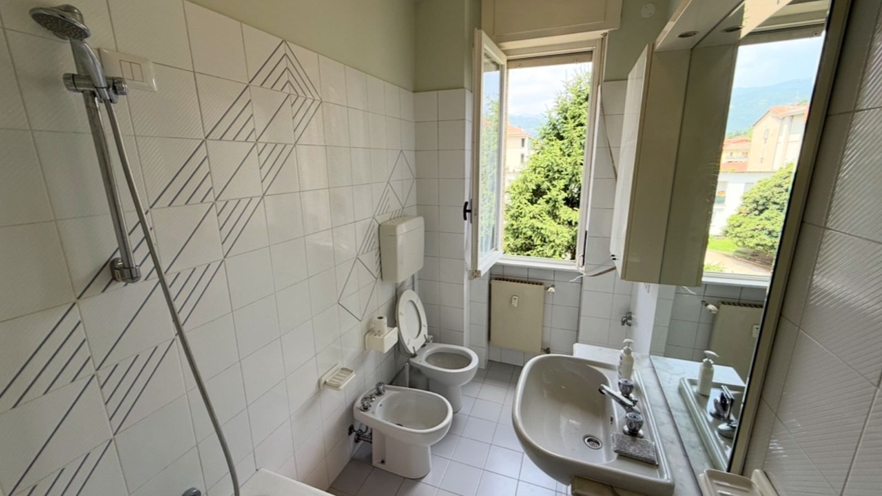 Photo of Bathroom in Albate