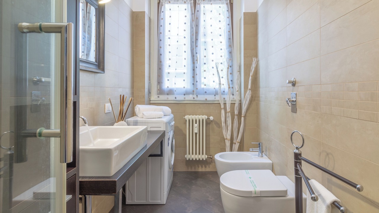 Photo of Bathroom in Monza