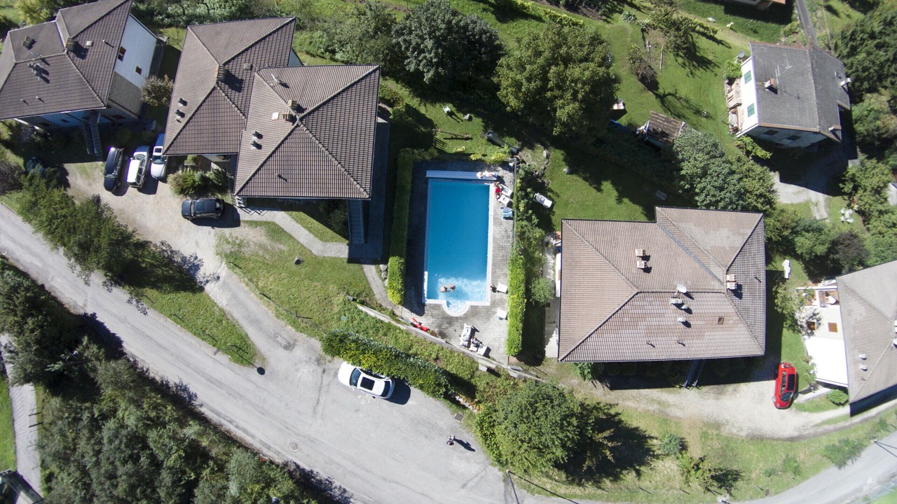 Photo of Outdoor in Crone