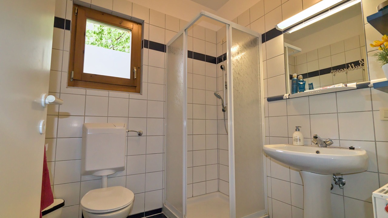 Photo of Bathroom in Crone