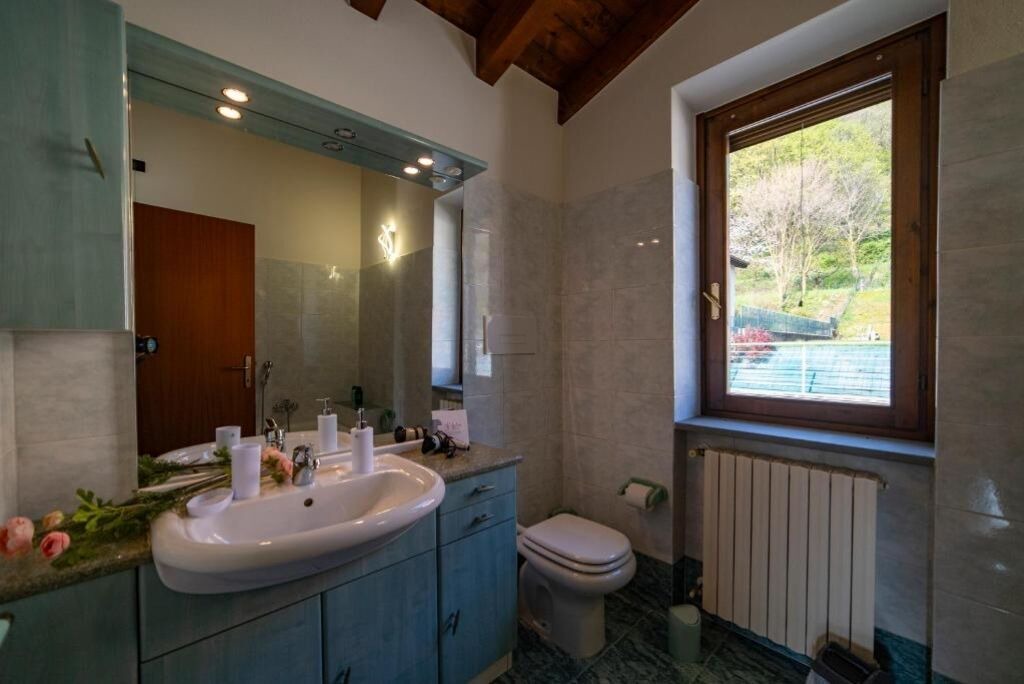 Photo of Bathroom in Monticelli Brusati