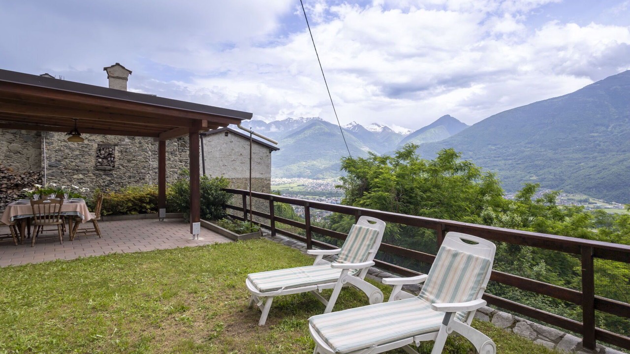 Photo of Patio Balcony in Traona